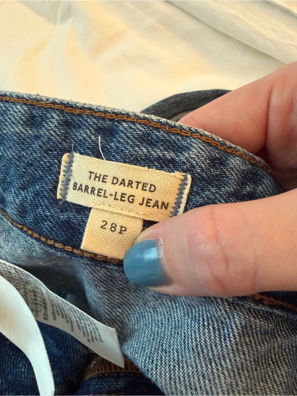 Madewell Barrel Leg Jean - Picture 5 of 7